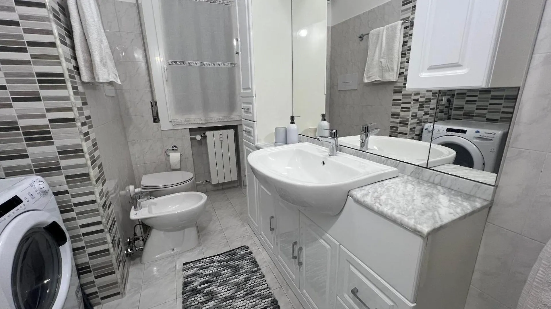 Lena Apartment Your Venice Gateway In Mestre